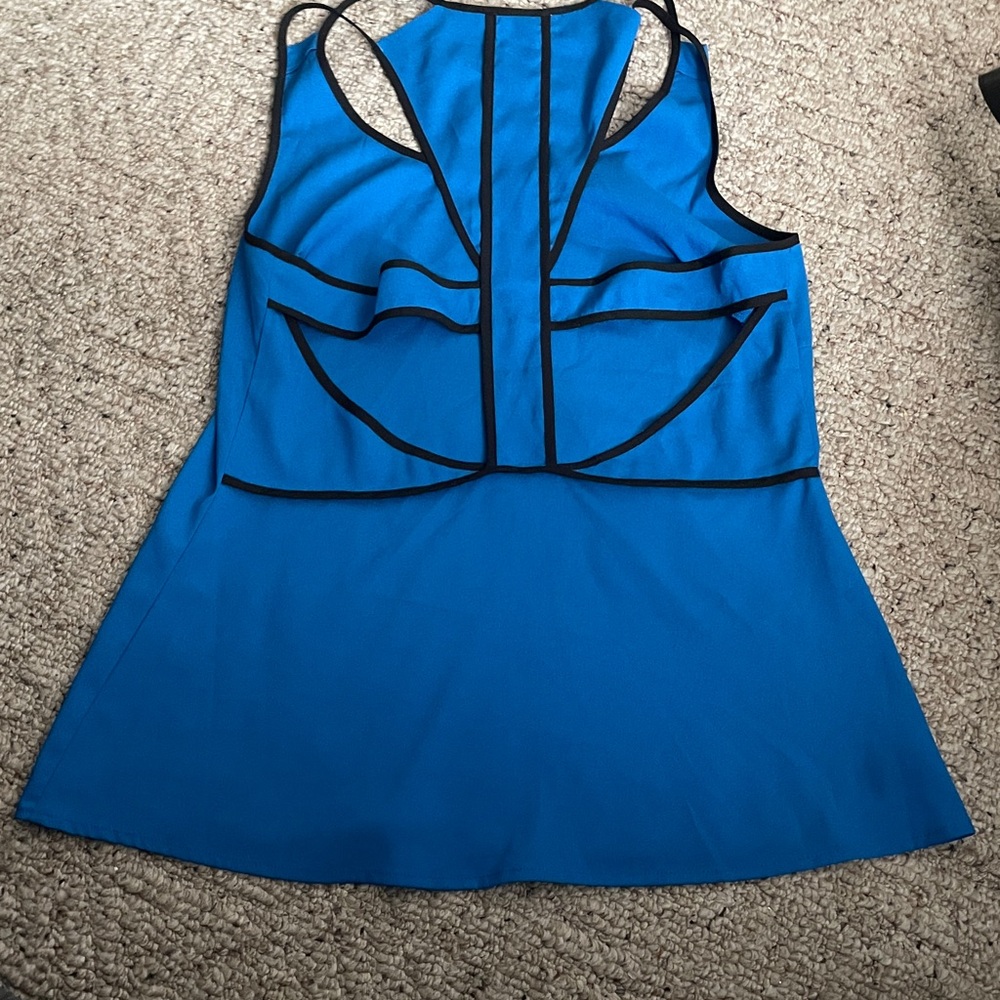 Arden B top